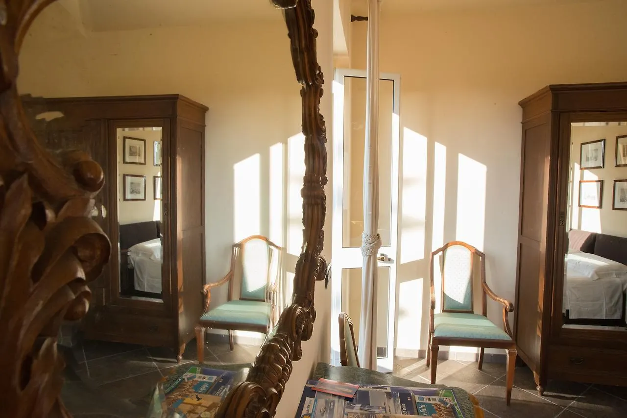 B&B Don Gaspano Pace Del Mela Bed & Breakfast