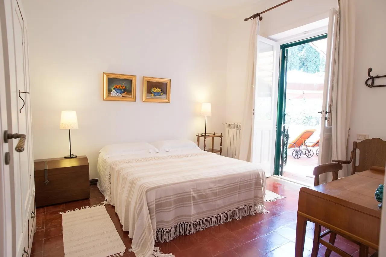 B&B Don Gaspano Pace Del Mela 3*,